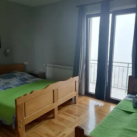 Apartment Tarsko Sunce *